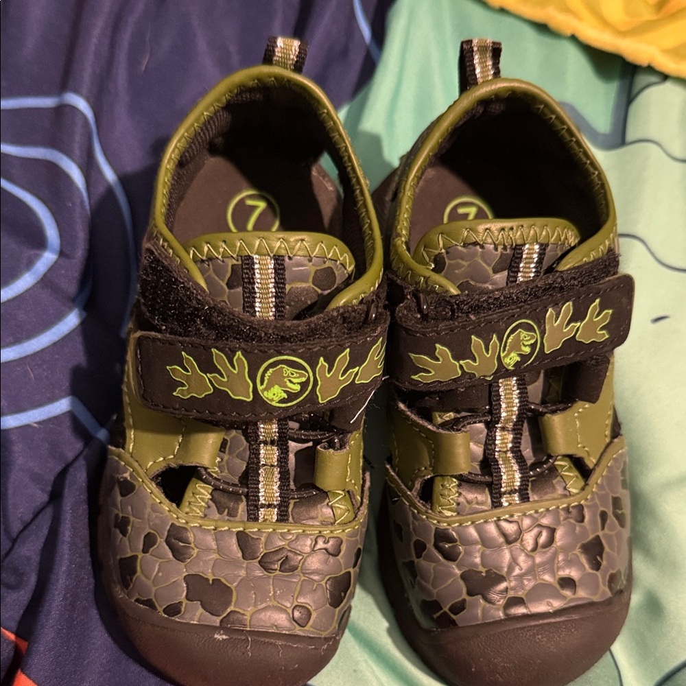 Kids T-Rex Green and Black Lightning Shoes